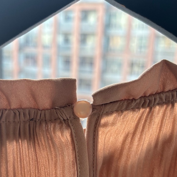 Adrianna Papell | Pleated Long Sleeve Blouse - Picture 5 of 6